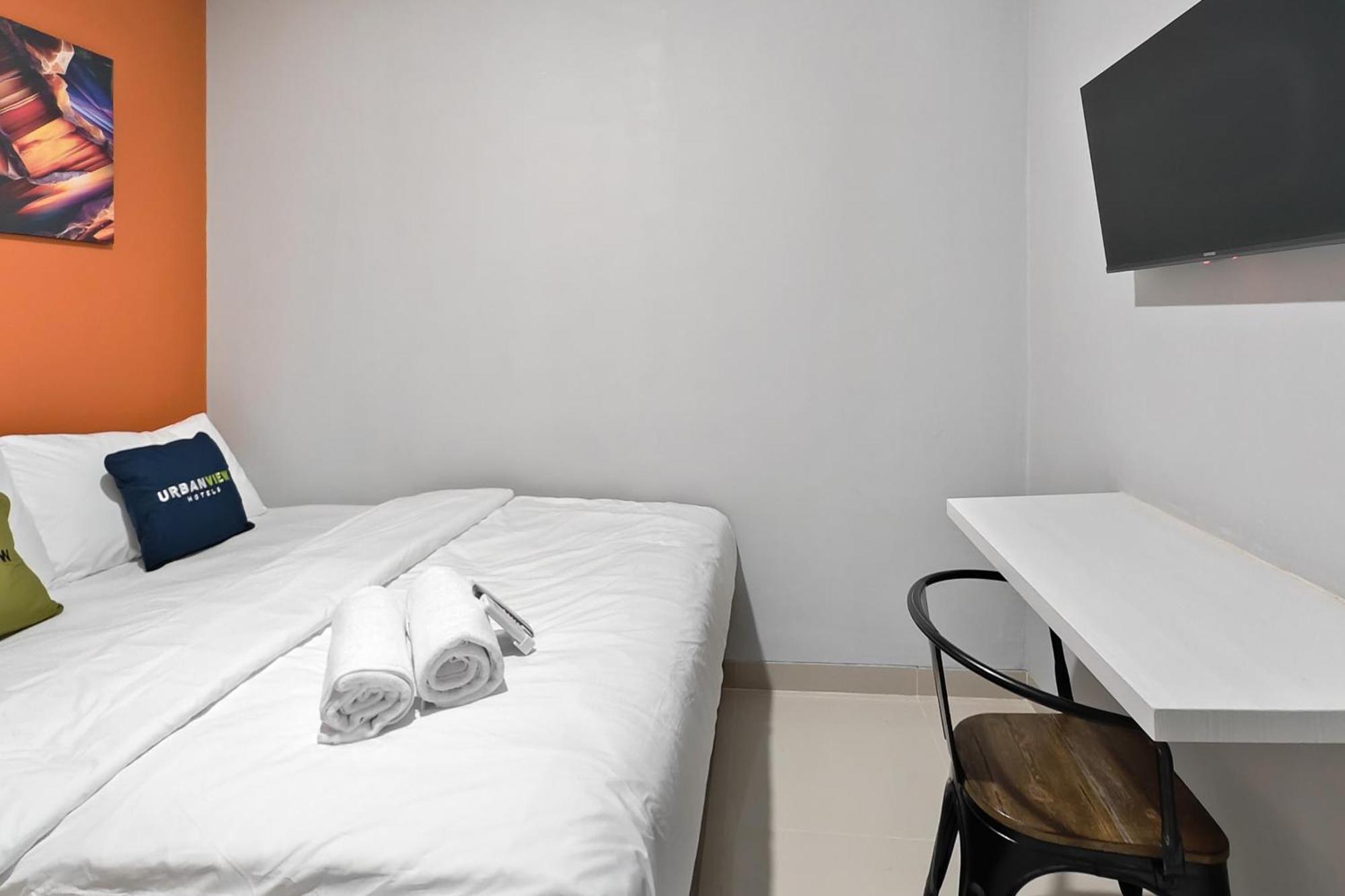 Urbanview Green Lake Sunter Residence Джакарта Экстерьер фото
