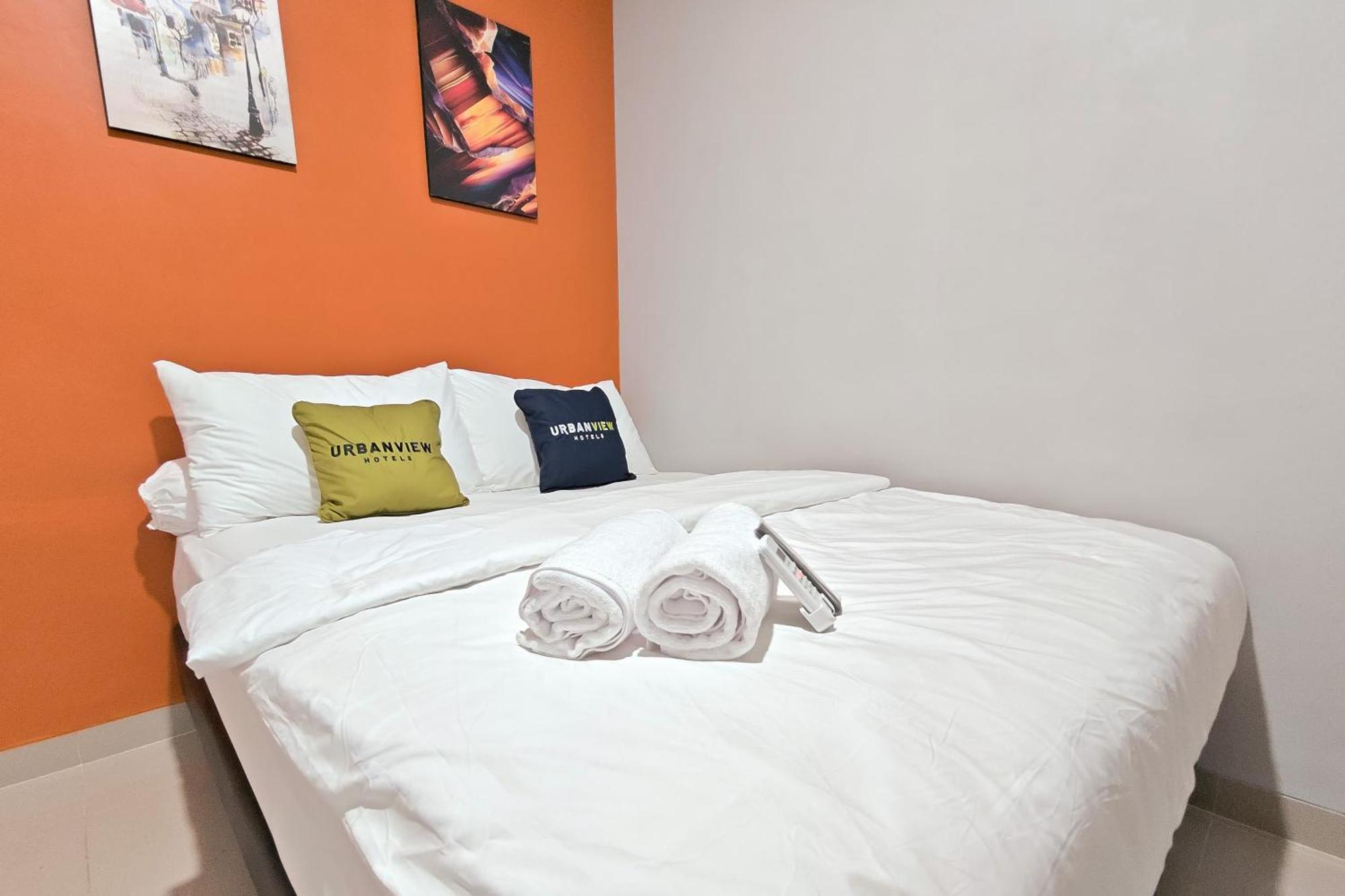 Urbanview Green Lake Sunter Residence Джакарта Экстерьер фото